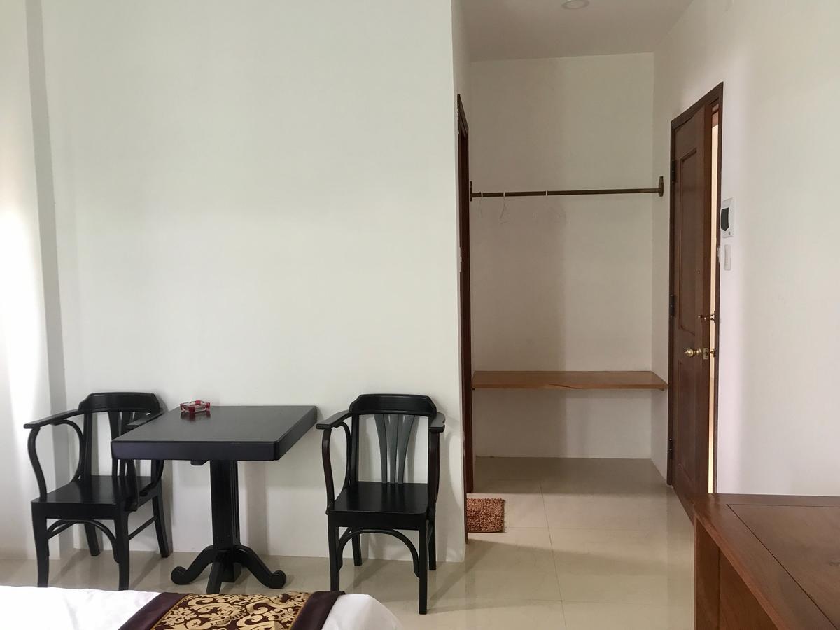 Motel Kings Pleiku Exterior foto